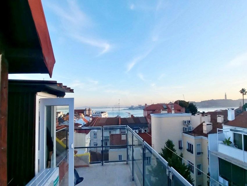 Imagem Terraço de apartamento t3 em Rua de São João da Mata, 85