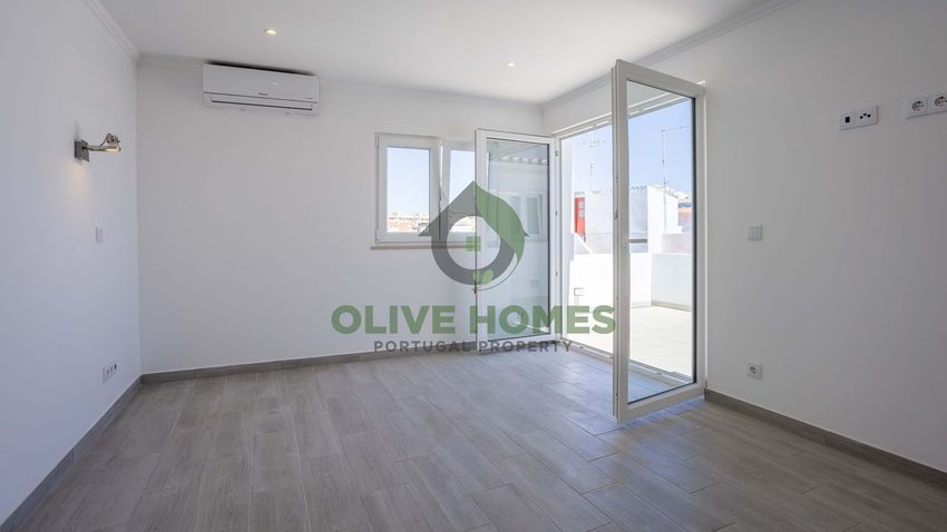 Imagem de apartamento t1 em Rua Serpa Pinto