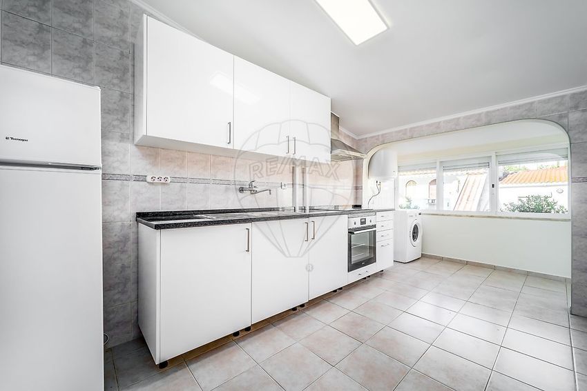 Imagem Cozinha de apartamento t1 em Vila Franca de Xira