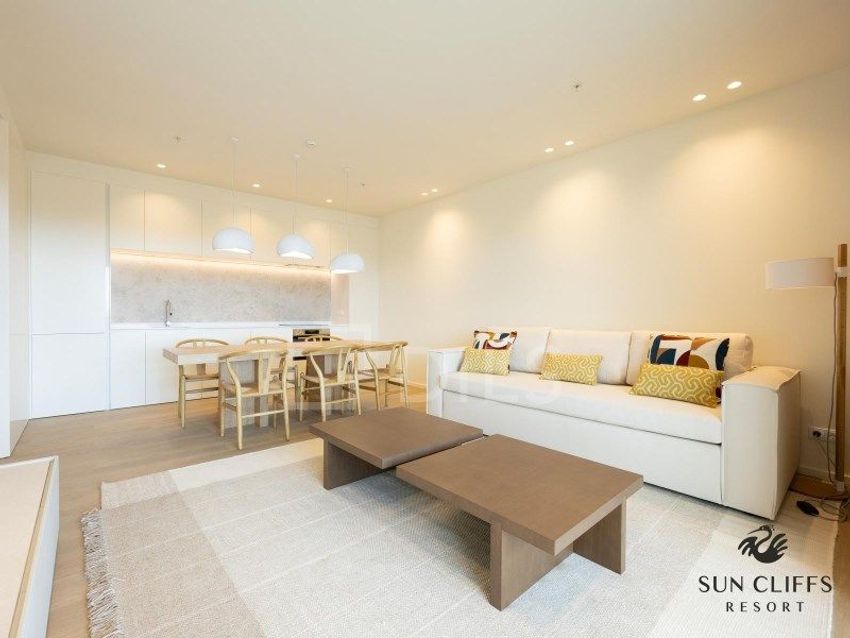Imagem Sala de estar de apartamento t1 em Praia Dona Ana