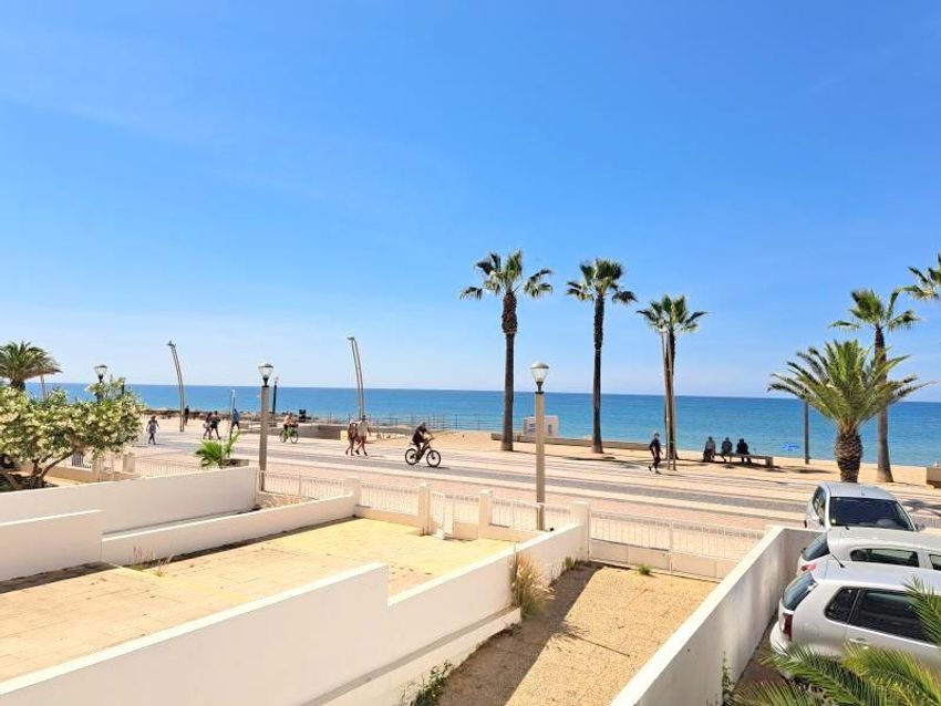 Imagem Vistas de apartamento t2 em Centro - Quarteira Velha