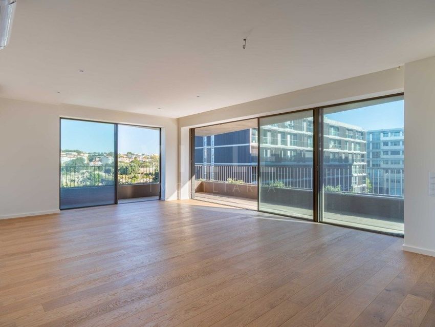 Imagem Divisão de apartamento t3 em Rua Manuel Dias da Fonseca