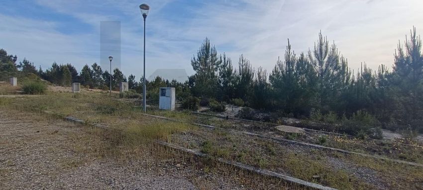 Imagem Vistas de terreno em Avenida Cova dos Vidros