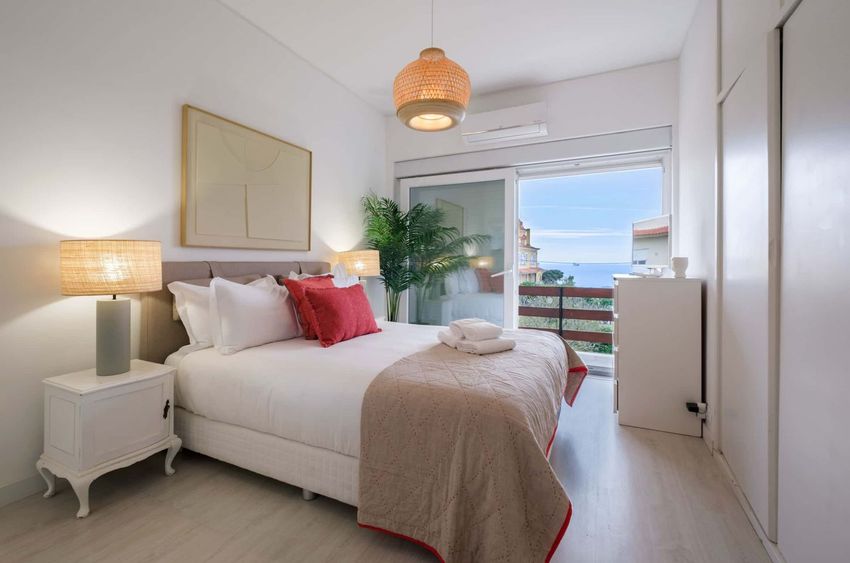 Imagem Quarto de apartamento t4 em Avenida Marginal, 6523