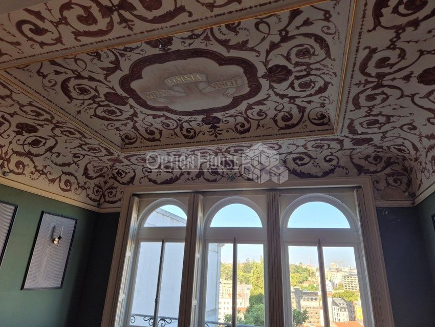Imagem de  palácio em Rua Câmara Pestana, 43