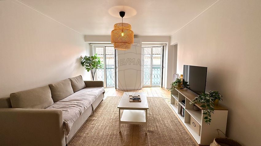 Imagem Sala de estar de apartamento t1 em Rua da Oliveira ao Carmo