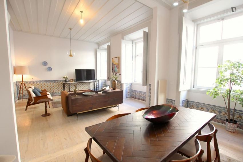Imagem Sala de estar de apartamento t3 em Rua da Padaria