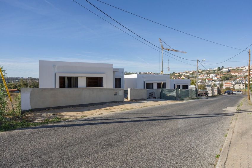 Imagem Vistas de  moradia independente em Bairro dos Anjos - Vale da Cabrita