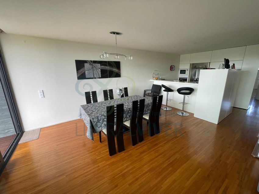 Imagem Sala de estar de apartamento t2 em Apúlia