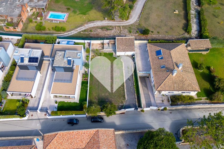 Зображення земельна ділянка, Rua do Vale Figueiro, 21