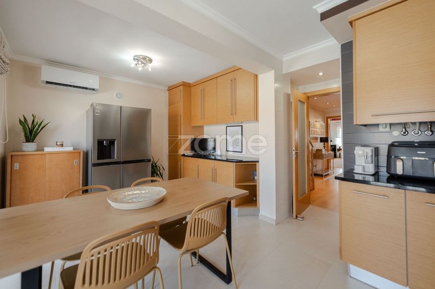 Imagem Cozinha de duplex em Avenida Pedro Nunes, 761