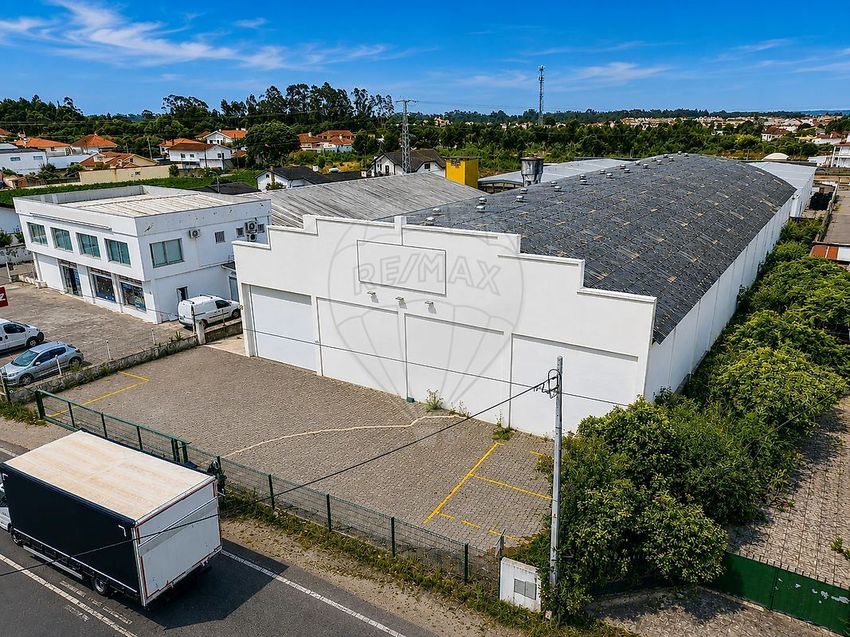 Imagem Fachada de armazém em São João