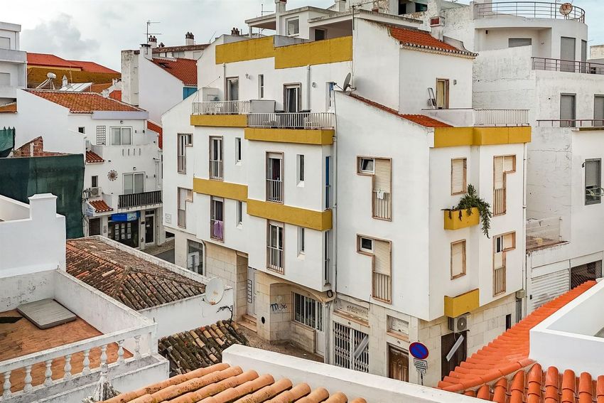 Imagem de prédio em Rua Soeiro da Costa, 36