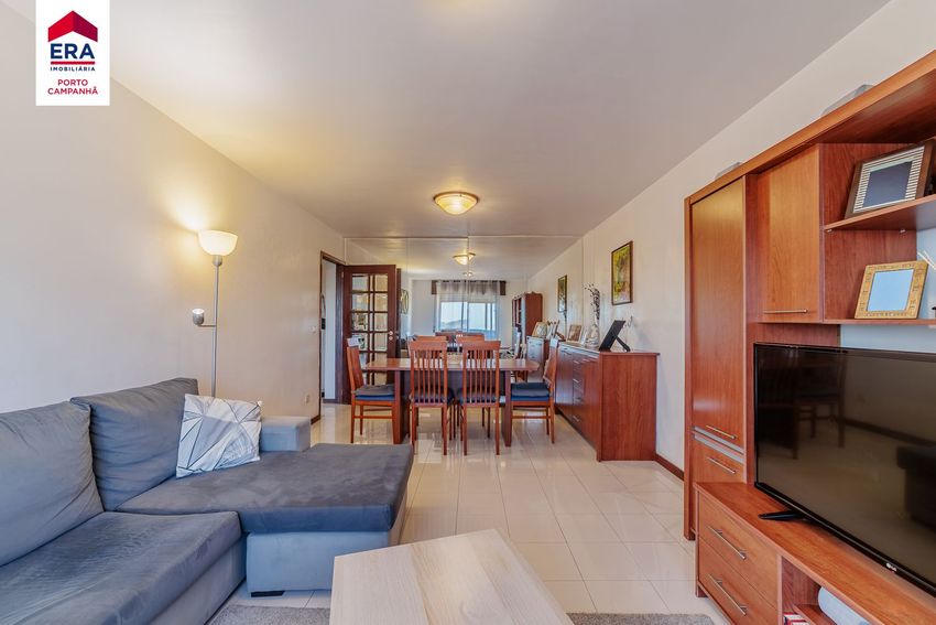 Imagem Detalhes de apartamento t3 em Avenida Fabril do Norte