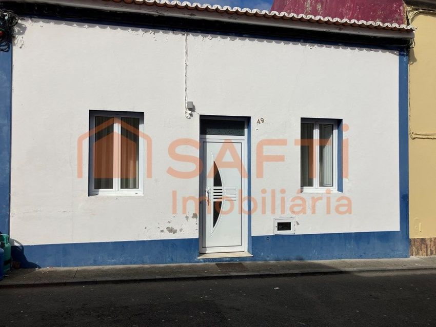Imagem de  moradia independente em Rua da Cruz, 38