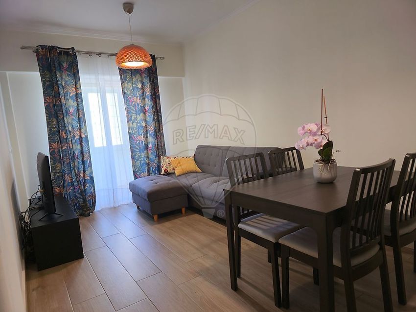 Imagem Sala de estar de apartamento t1 em Avenida Camilo Castelo Branco