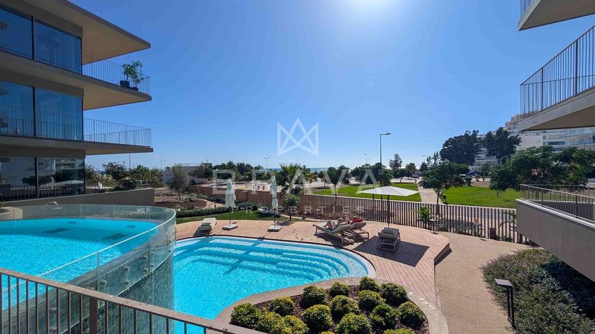 Imagem Piscina de apartamento t1 em Forte Novo - Abelheira