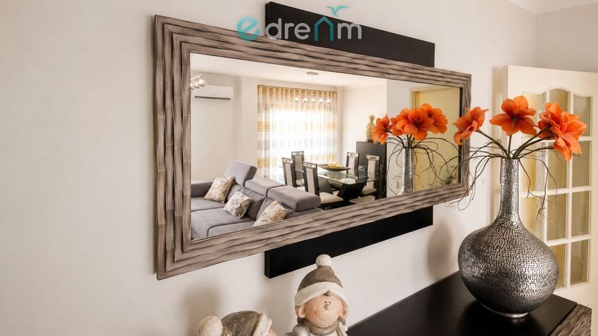 Imagem Detalhes de apartamento t3 em Rua Gaspar Correia
