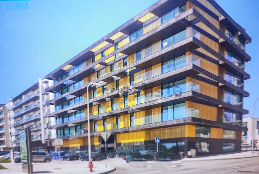 Imagem Vistas de apartamento t2 em Avenida dos Congressos da Oposição Democrática, 2