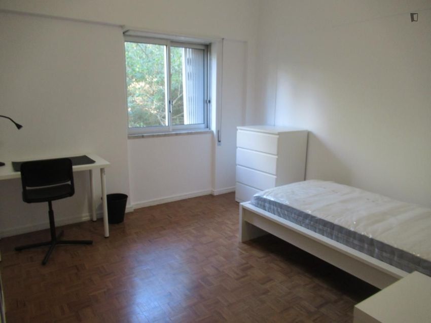 Imagem Quarto de quarto em Rua Luís Pastor de Macedo