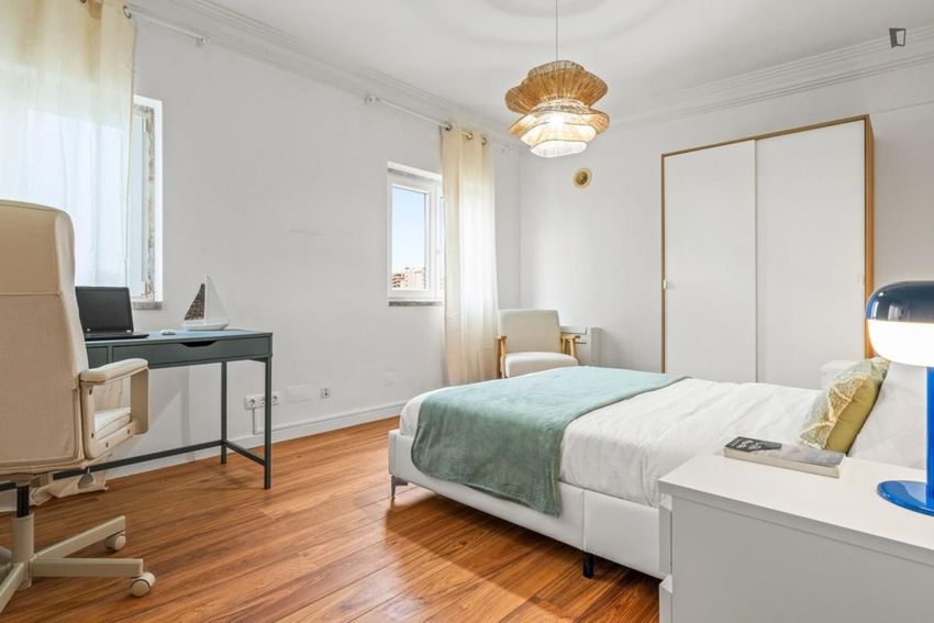 Imagem Quarto de quarto em Rua Associação Desportiva de Oeiras