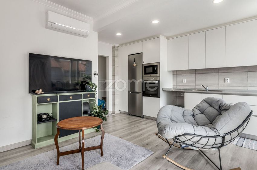 Imagem Sala de estar de apartamento t2 em Rua de São Cristóvão, 81