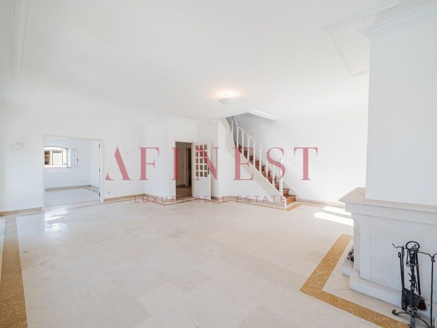 Imagem de apartamento t4 em Travessa Tenente Valadim