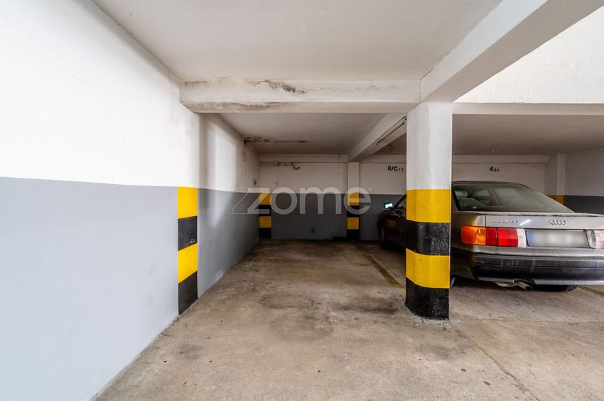Зображення Місце для паркування, квартира t2, Rua Stuttgart, 131