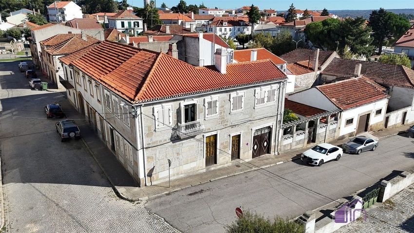 Imagem Vistas de  moradia independente em Pinhel