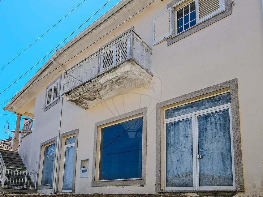 Imagem Vistas de  moradia independente em Penajóia