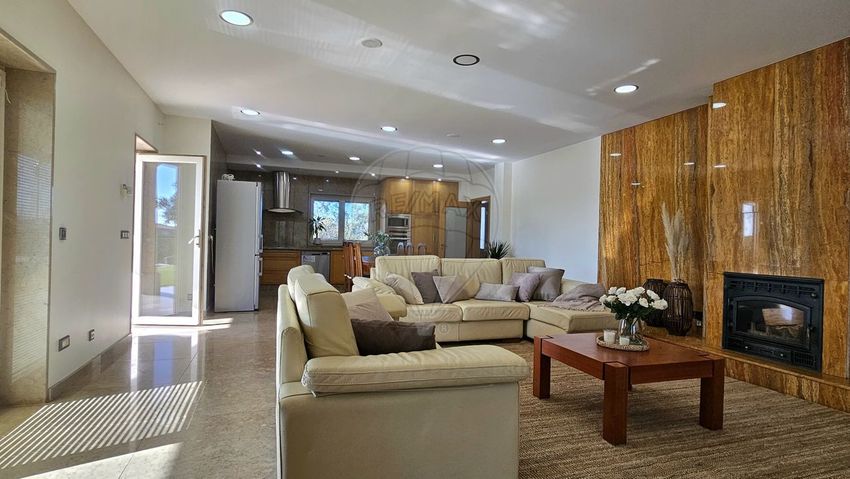 Imagem Sala de estar de  moradia independente em Azinhoso