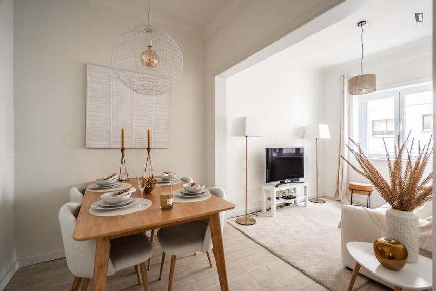 Imagem Sala de estar de apartamento t2 em Rua António Maria Baptista