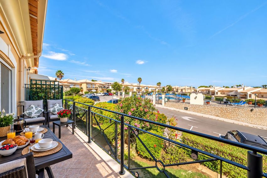 Imagem Varanda de apartamento t2 em Quinta da Boavista