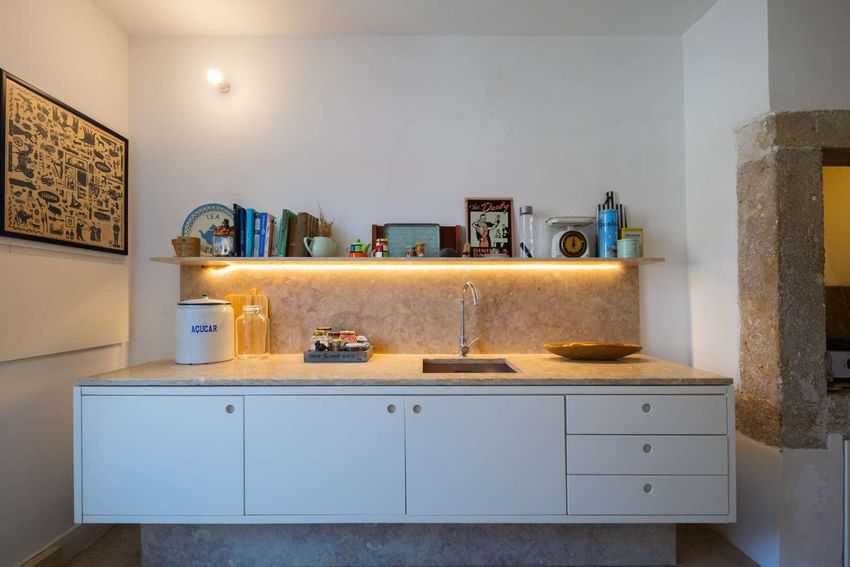 Imagem Cozinha de apartamento t2 em Costa do Castelo