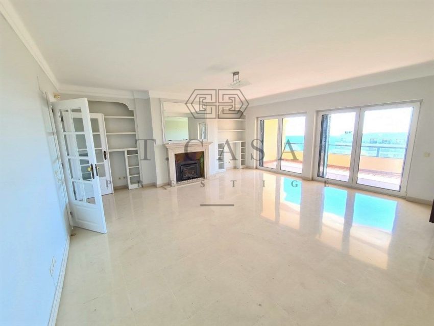 Imagem Divisão de duplex em Avenida Manuel Júlio Carvalho e Costa