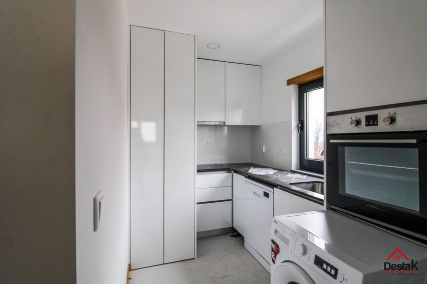 Imagem Cozinha de apartamento t1 em São Pedro do Sul - Várzea - Baiões