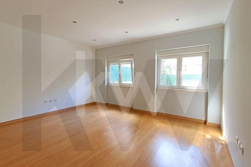 Imagem Divisão de apartamento t2 em Centro