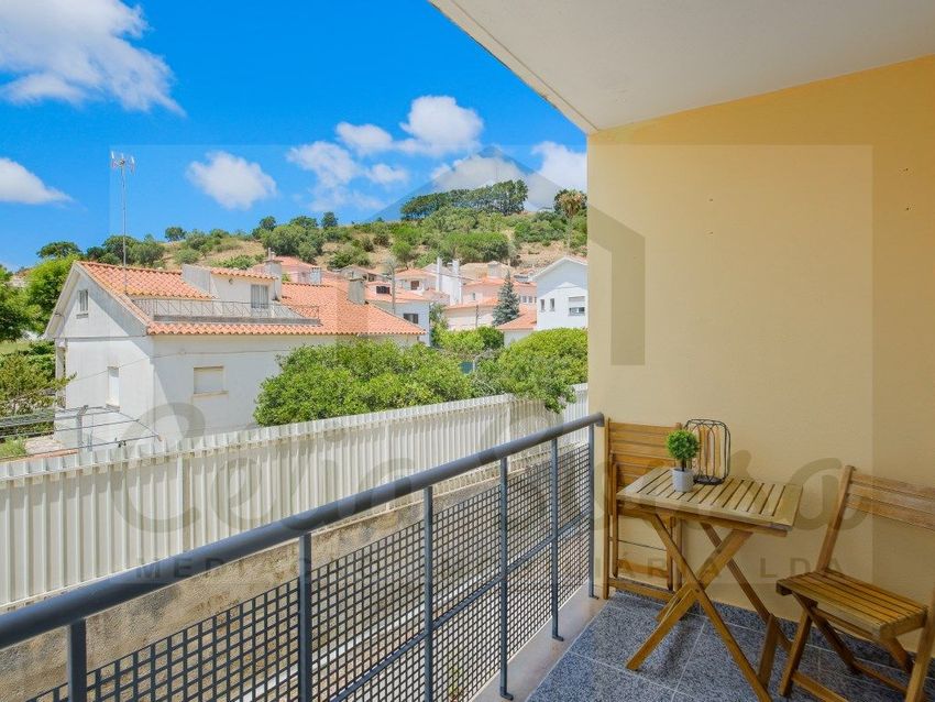 Imagem Terraço de apartamento t2 em Alameda das Figueiras