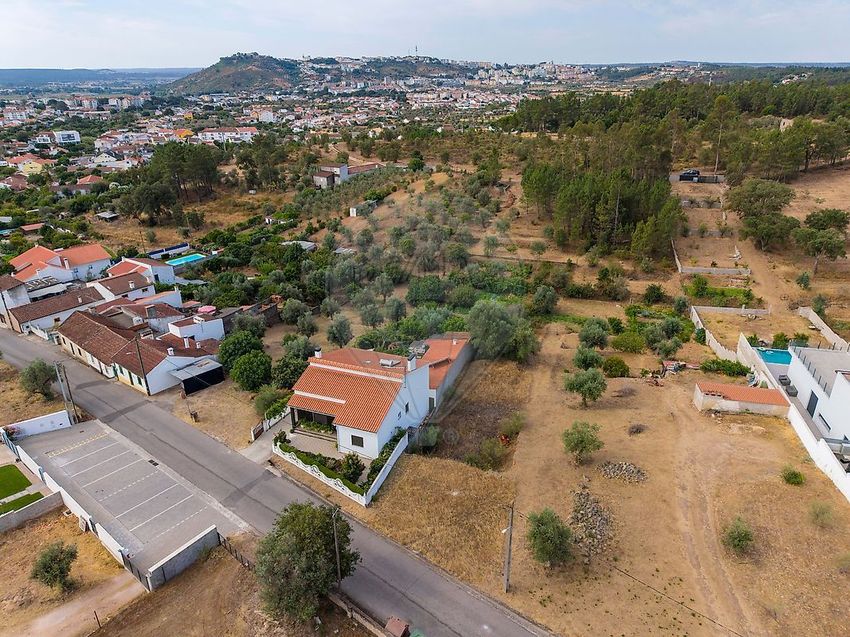 Imagem Vistas de terreno em São Vicente - São João - Alferrarede