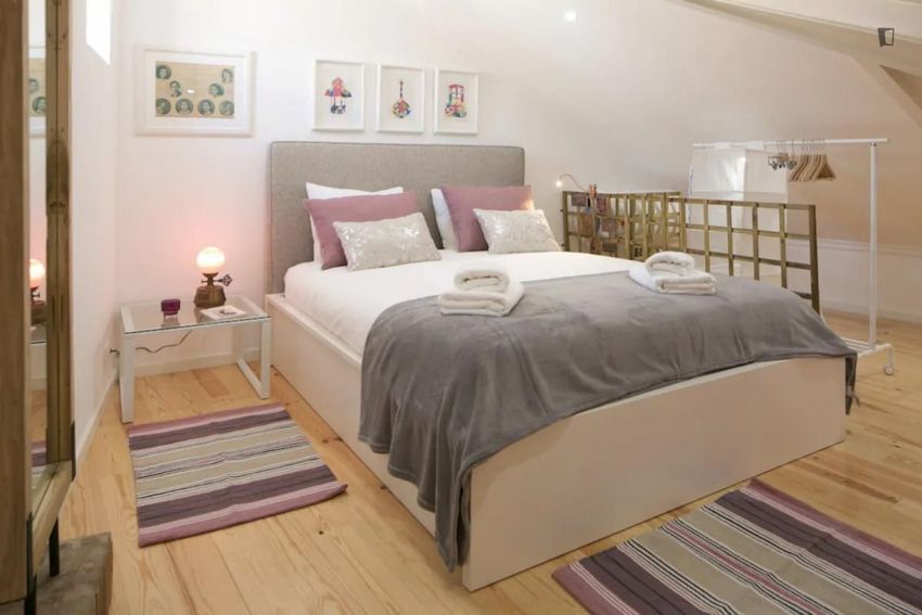 Imagem Quarto de apartamento t1 em Rua João do Outeiro