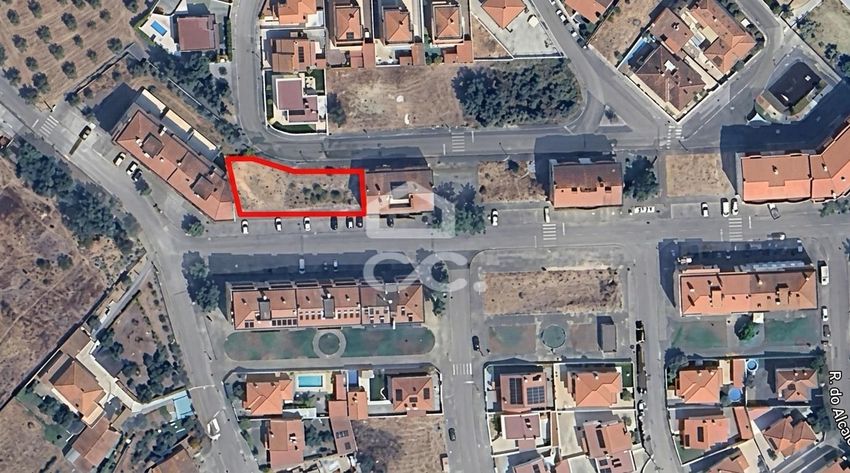 Imagem de terreno em Rua Doutor Joaquim Vitor Arnaut