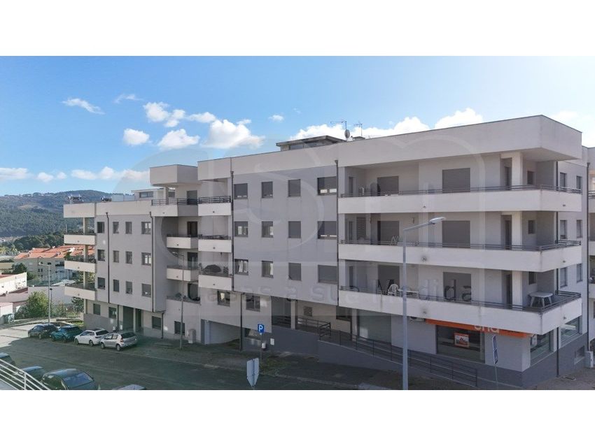 Imagem Vistas de apartamento t3 em Rua Do Prado De Cima, 18