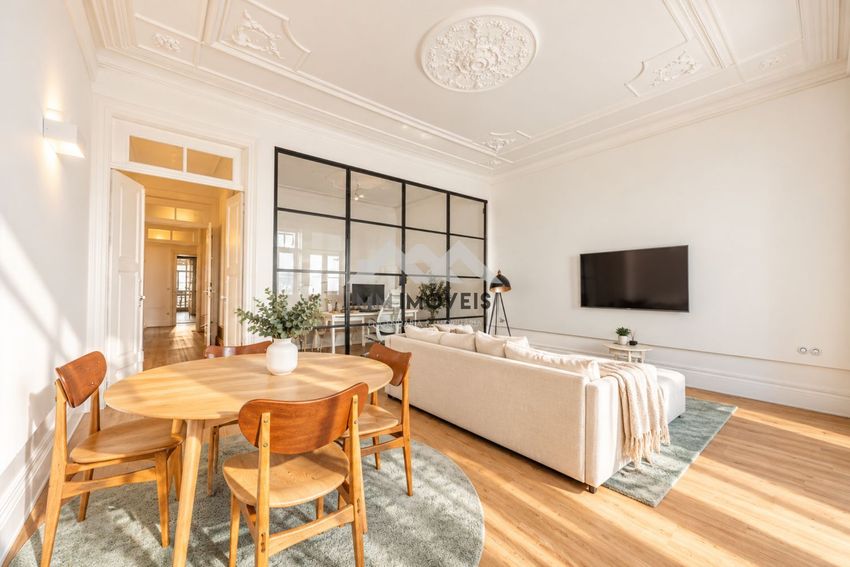 Imagem Sala de estar de apartamento t3 em Rua de Costa Cabral