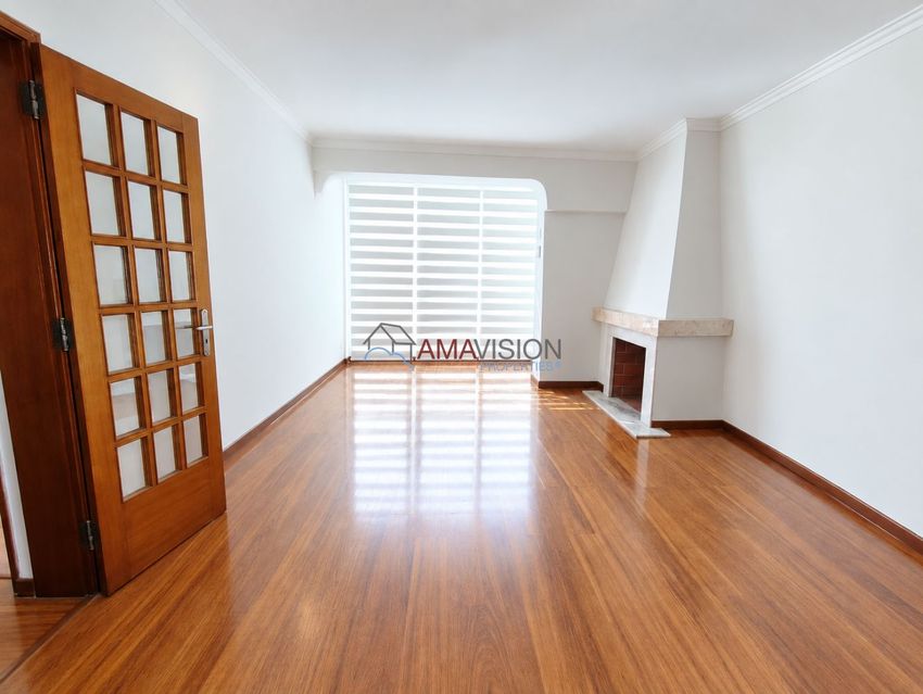 Imagem Divisão de apartamento t3 em Praceta do Comércio