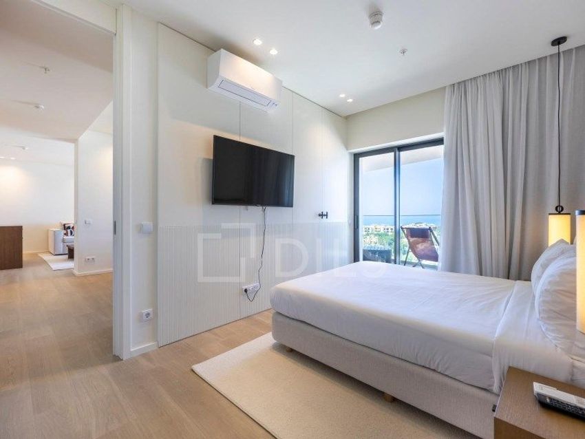 Imagem Quarto de apartamento t1 em Praia Dona Ana