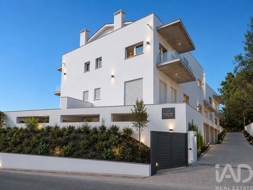 Imagem Fachada de apartamento t3 em Monte Real e Carvide
