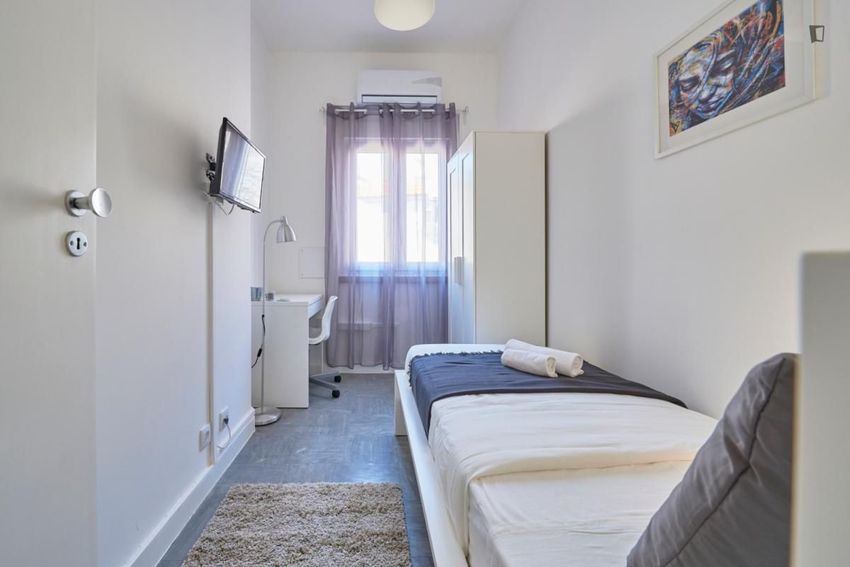 Imagem Quarto de quarto em Rua do Conde de Redondo