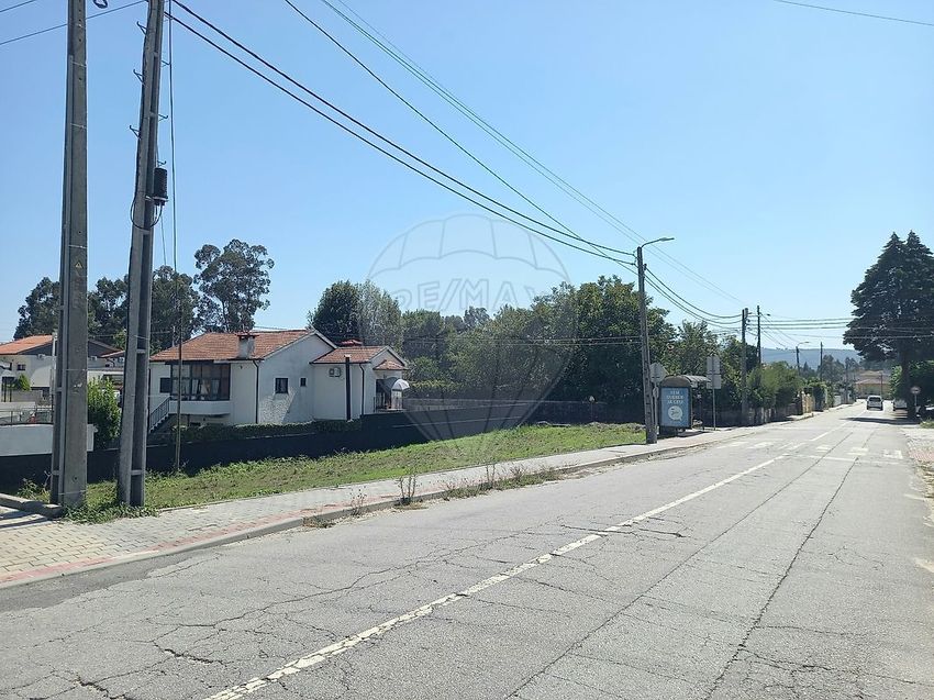 Зображення земельна ділянка, Rua de Fontielas