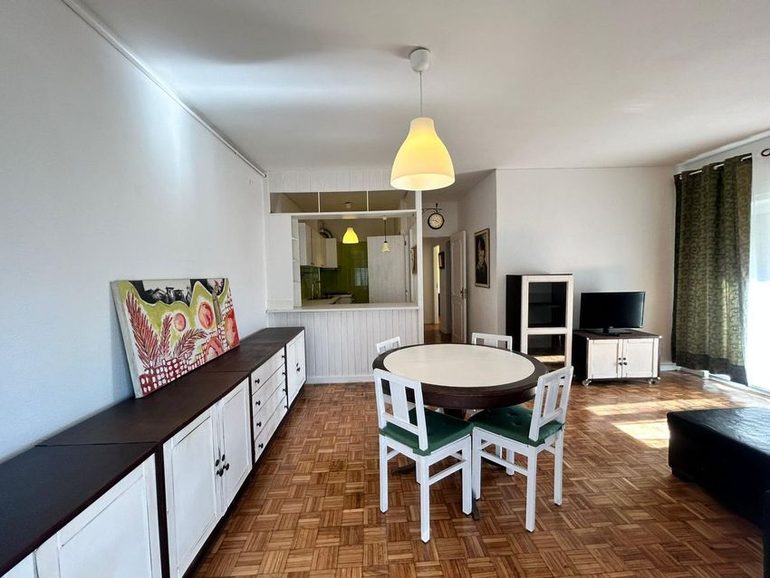 Imagem Sala de estar de apartamento t2 em Avenida da Liberdade, 80