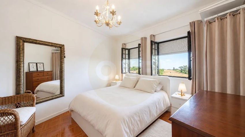 Imagem Sala de estar de  casa ou moradia em Travessa dos Milagres
